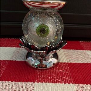 Bath & Body Works Silver and Green Holiday Decor